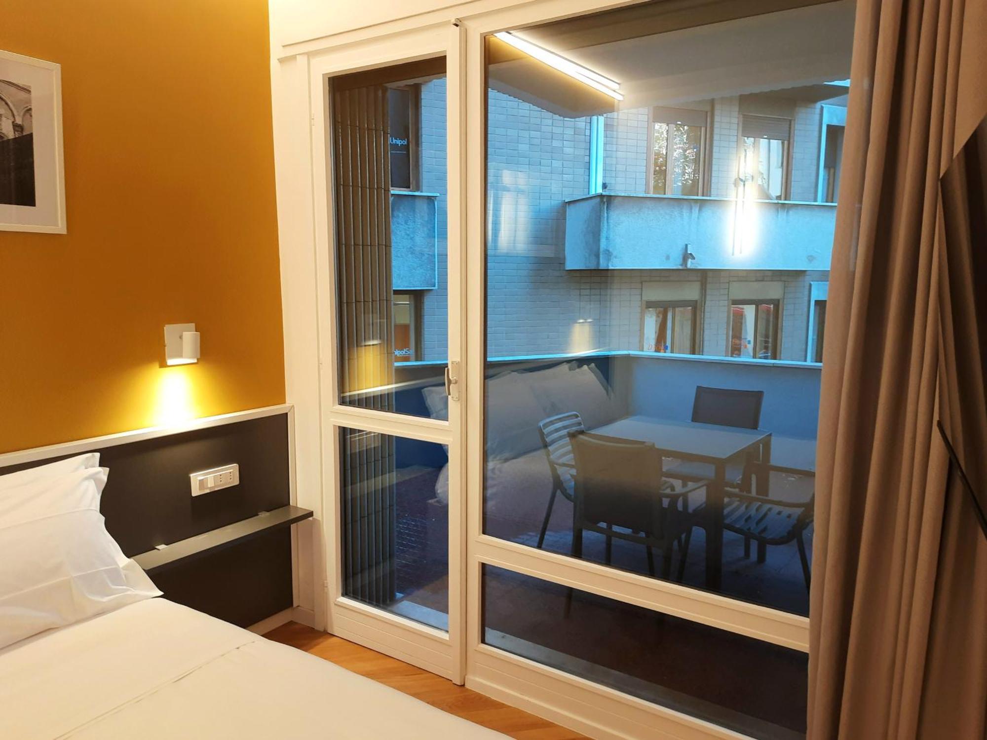 Mako Suites - Centro E Stazione Monza Bilik gambar